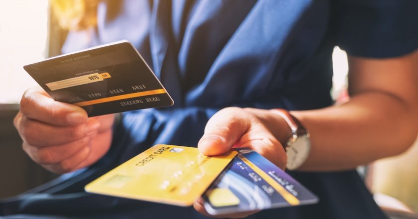 Les détails à connaître sur les différences entre la carte Visa et Mastercard